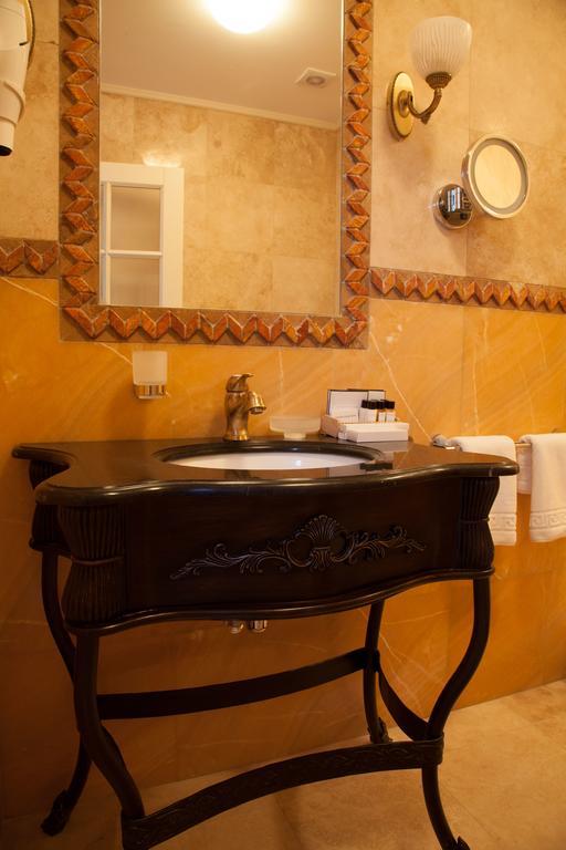 Ministerium Hotel Odessa Luaran gambar