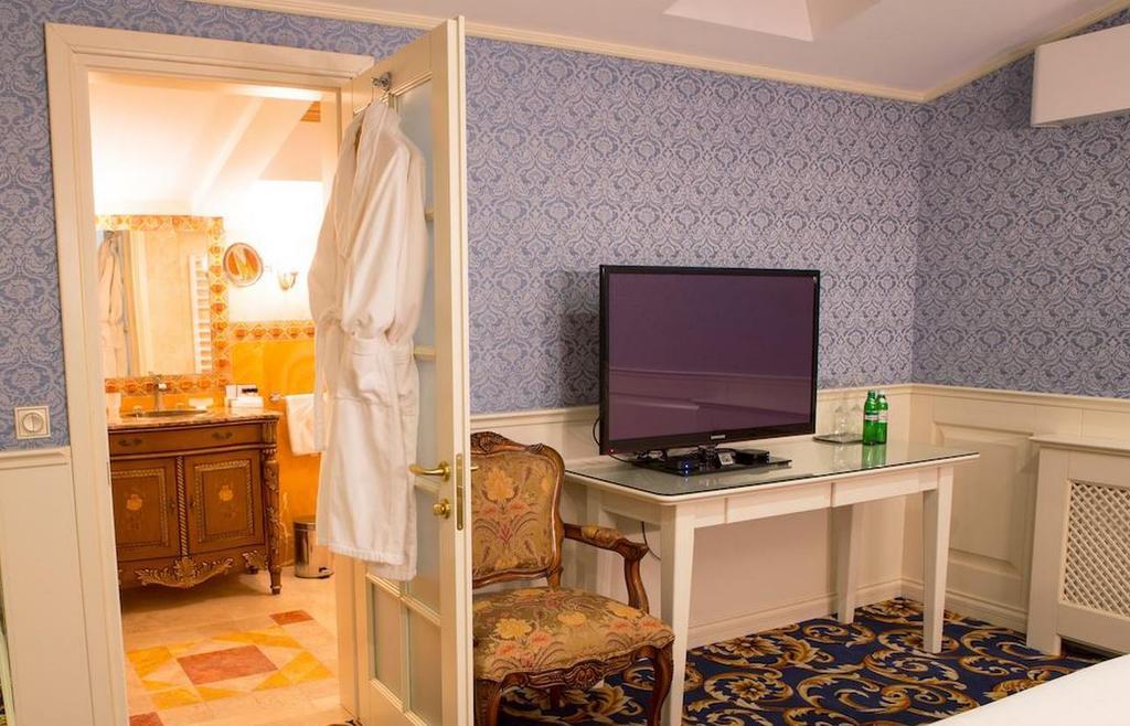 Ministerium Hotel Odessa Luaran gambar