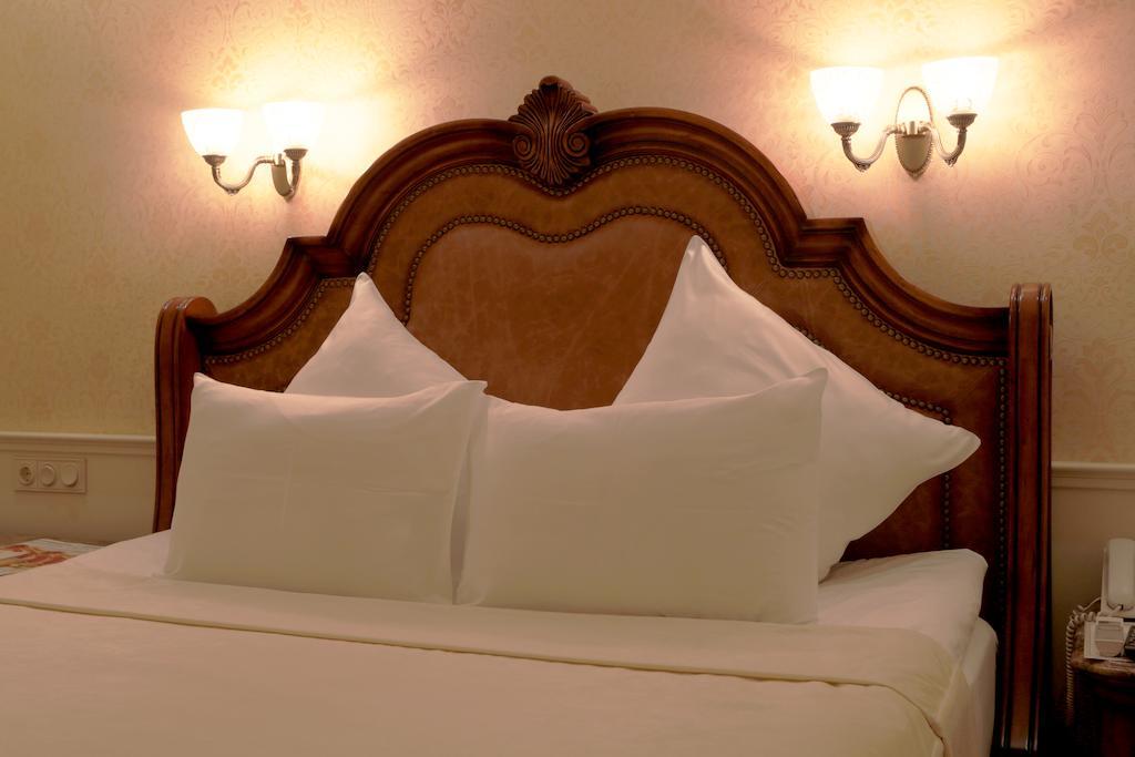 Ministerium Hotel Odessa Luaran gambar