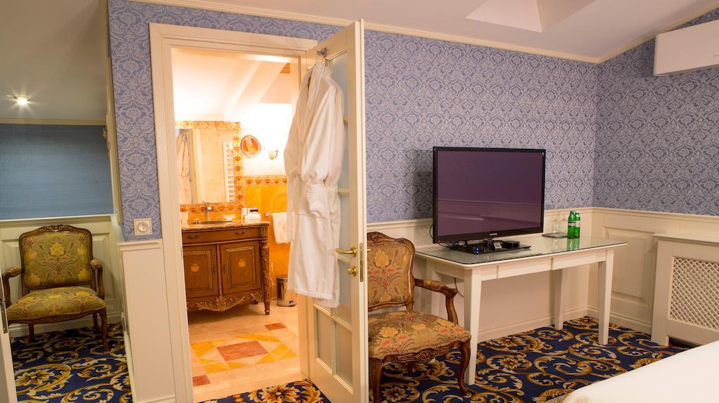 Ministerium Hotel Odessa Luaran gambar