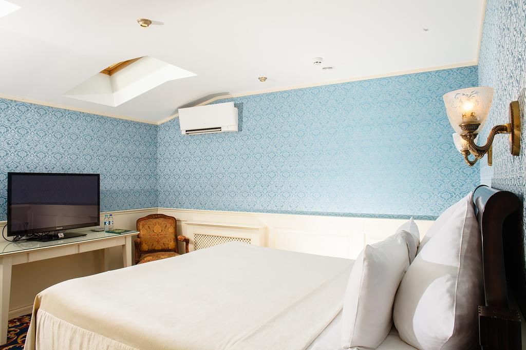 Ministerium Hotel Odessa Luaran gambar