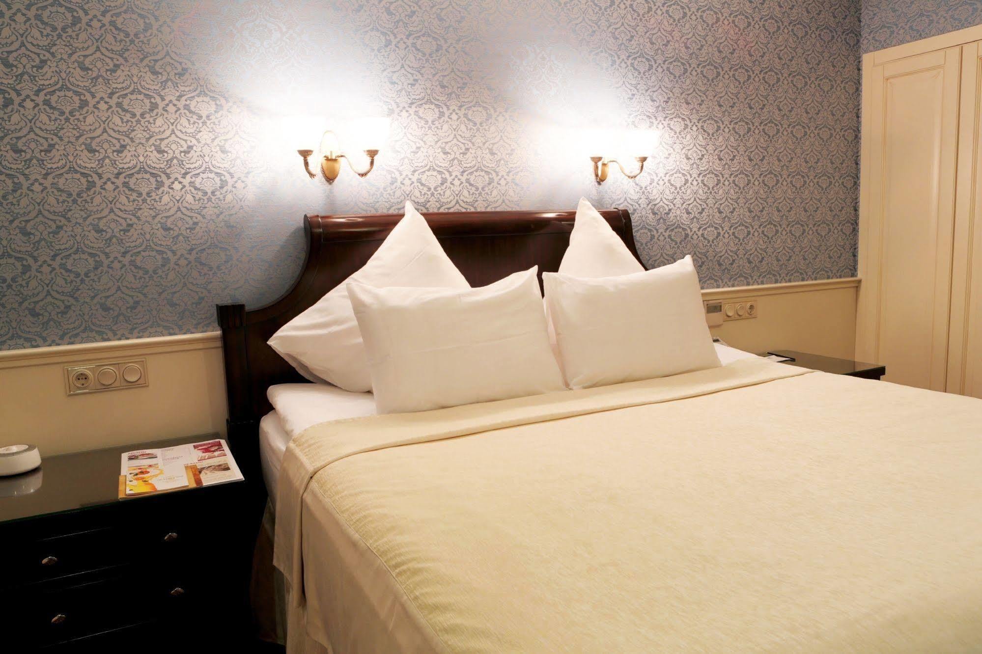 Ministerium Hotel Odessa Luaran gambar